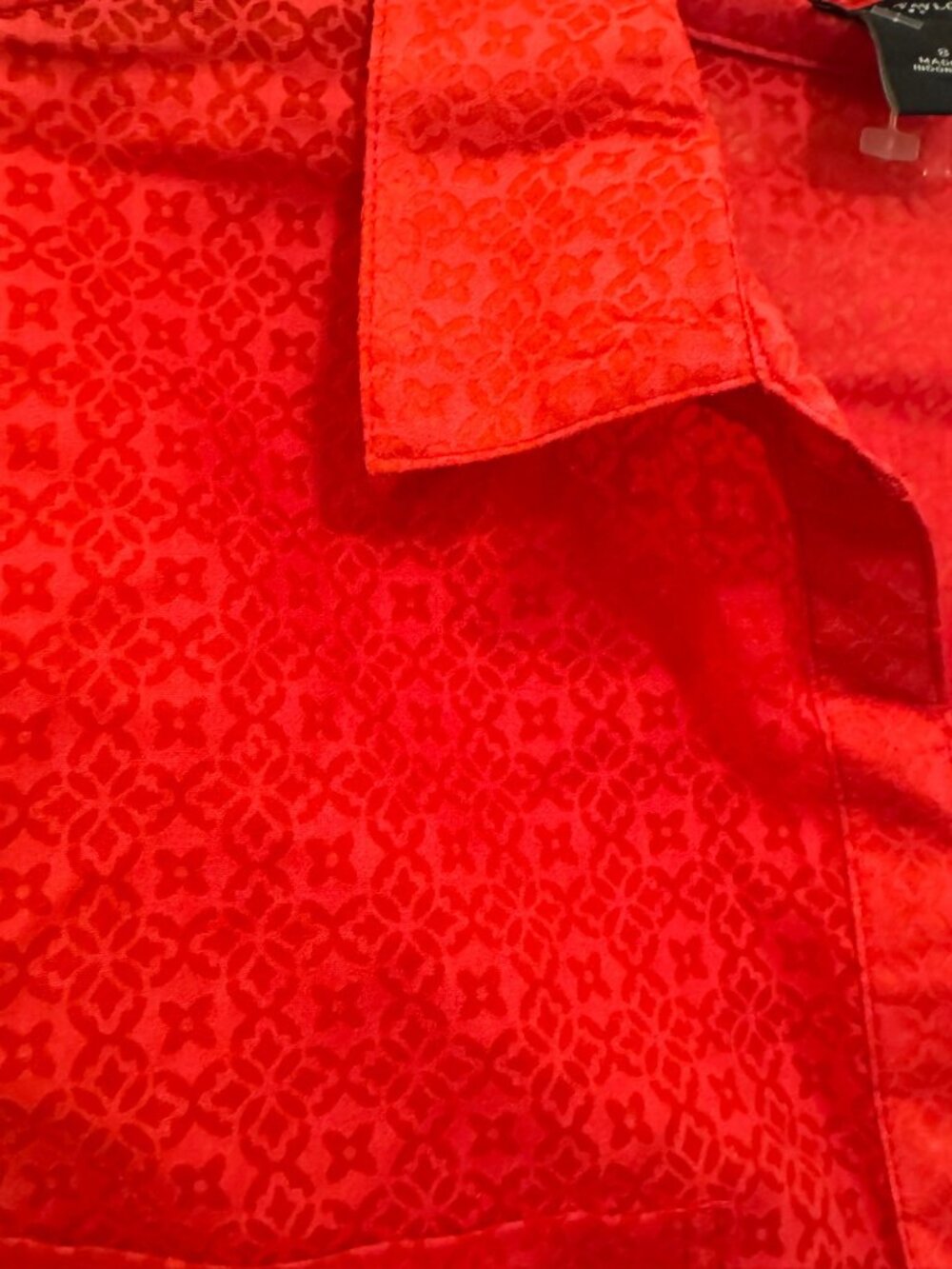 Ann Taylor Red Button-Up Sheer Blouse Size 8 With 3/4 Sleeves - Picture 4 of 7